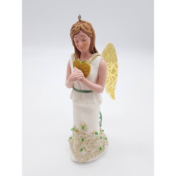 2019 Hallmark Keepsake Ornament LOVE Christmas Angel 2nd In The Series - Picture 1 of 6